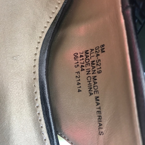 East 5th Flex sling back shoes - Picture 4 of 5